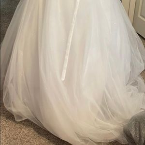 Wedding dress white Princess style with gloves
